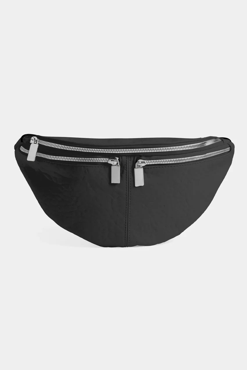 Presley Sling Bag in Black