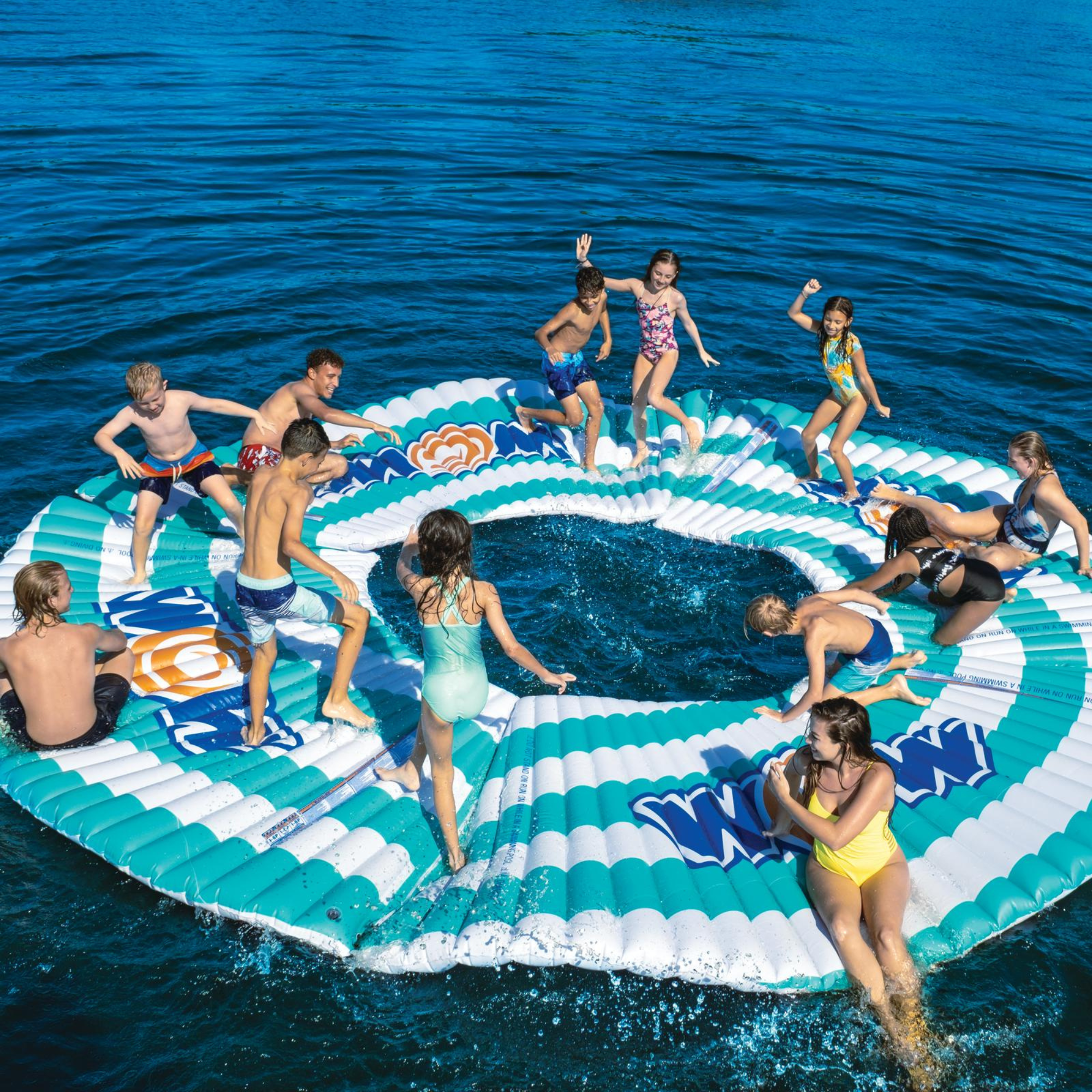 WOW Watersports Round Water Walkway & SUP Dock Island