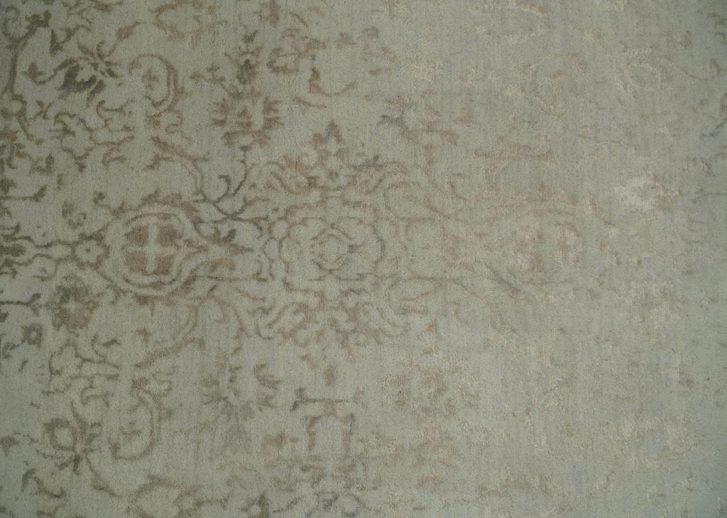5x7 Fine Hand Knotted Beige and Brown Traditional Style Antique Wool and Silk Rug