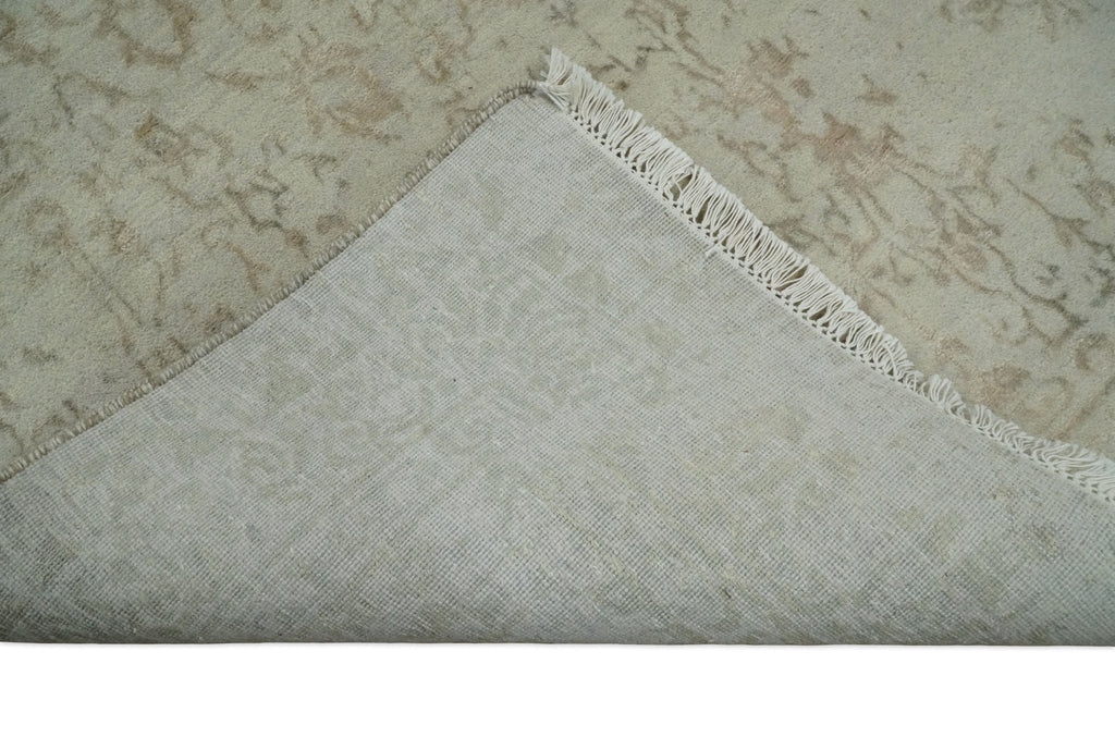 5x7 Fine Hand Knotted Beige and Brown Traditional Style Antique Wool and Silk Rug