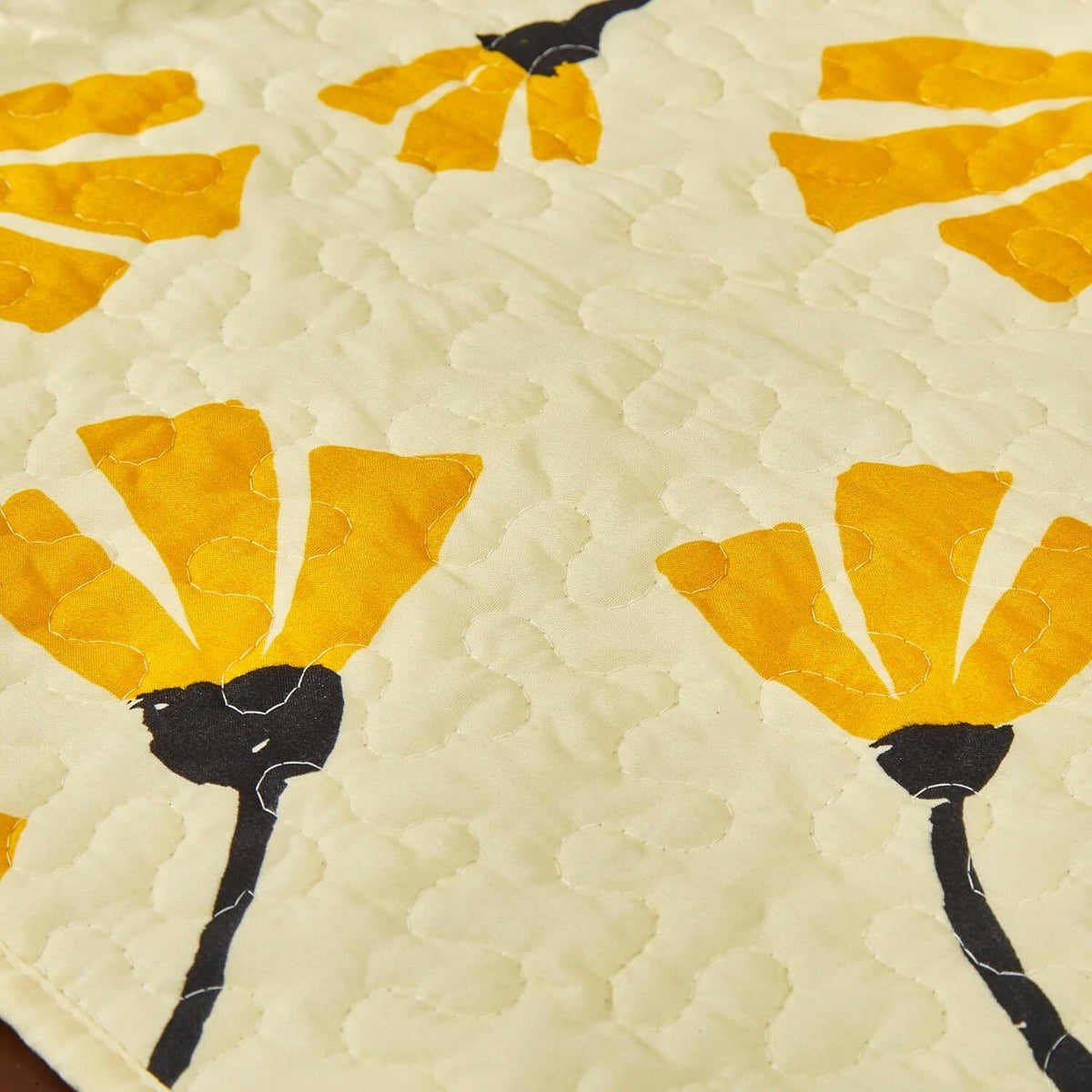 DaDa Botanical Floral Quilted Placemats – Set of 4