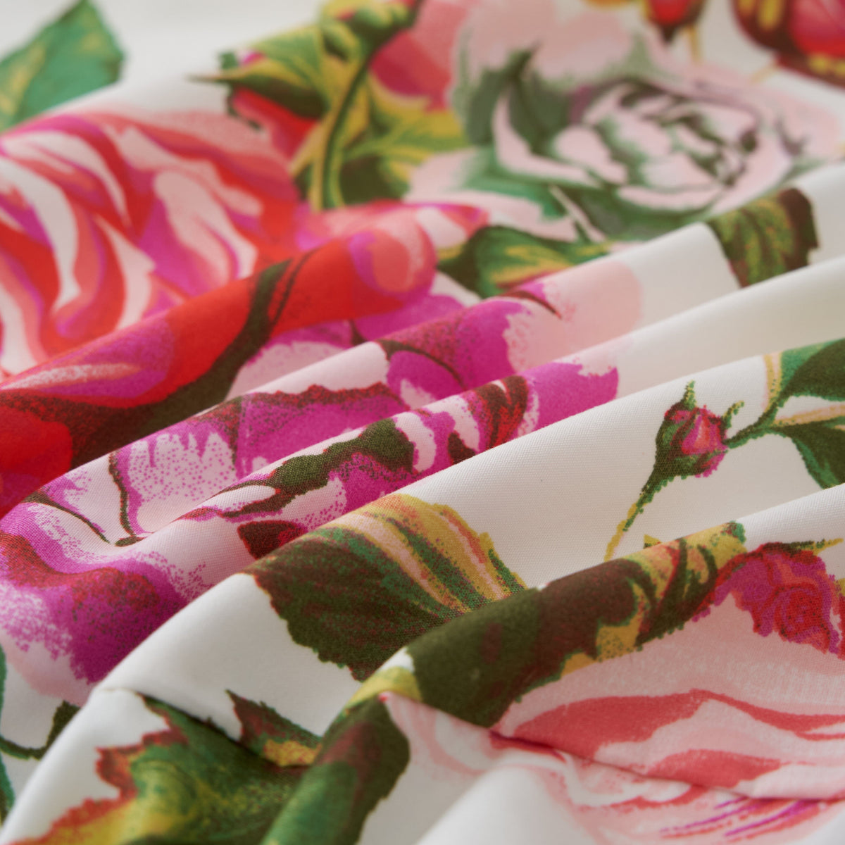 DaDa Romantic Roses Ruffled Floral Bed Skirt