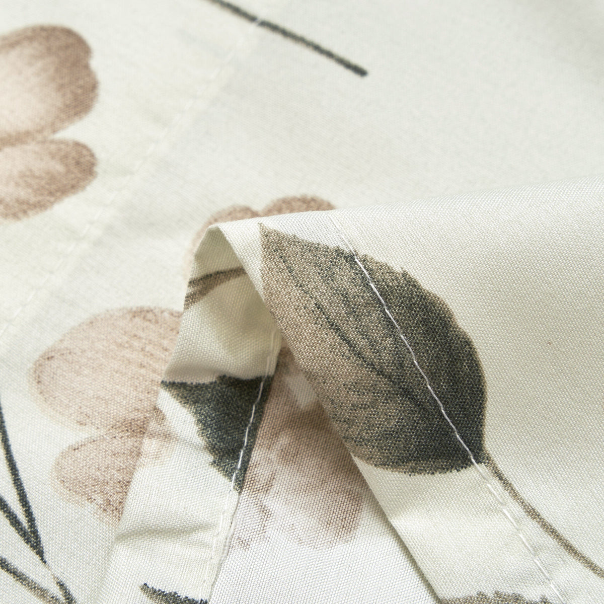 DaDa Enchanted Meadow Floral Sheer Valance – 18 x 52 in