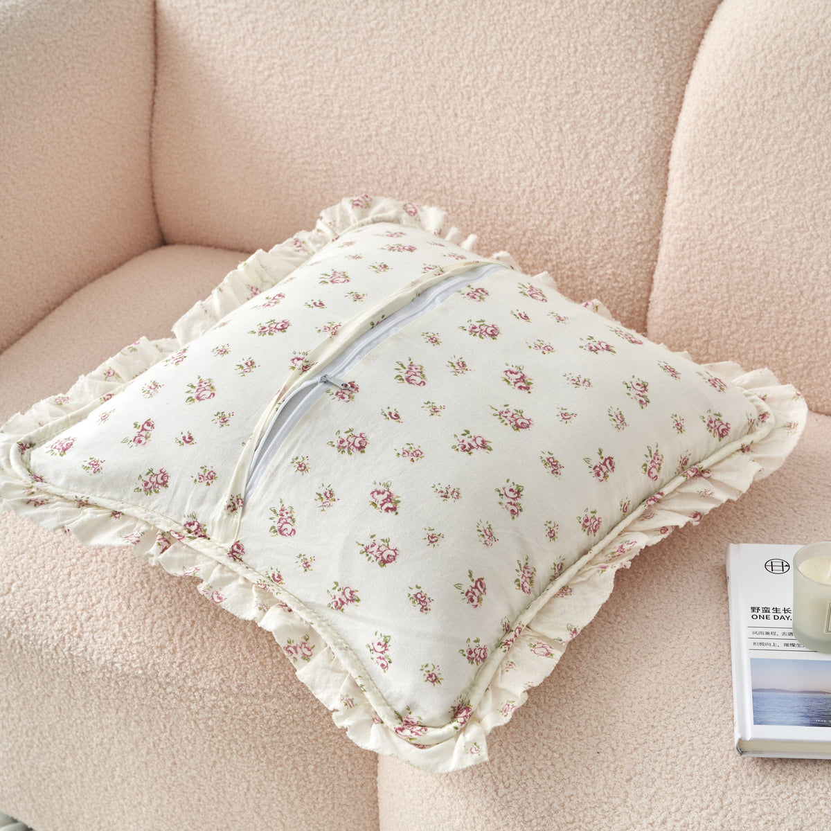 DaDalogy Blush Cottage Rose Pillow Covers – Set of 2
