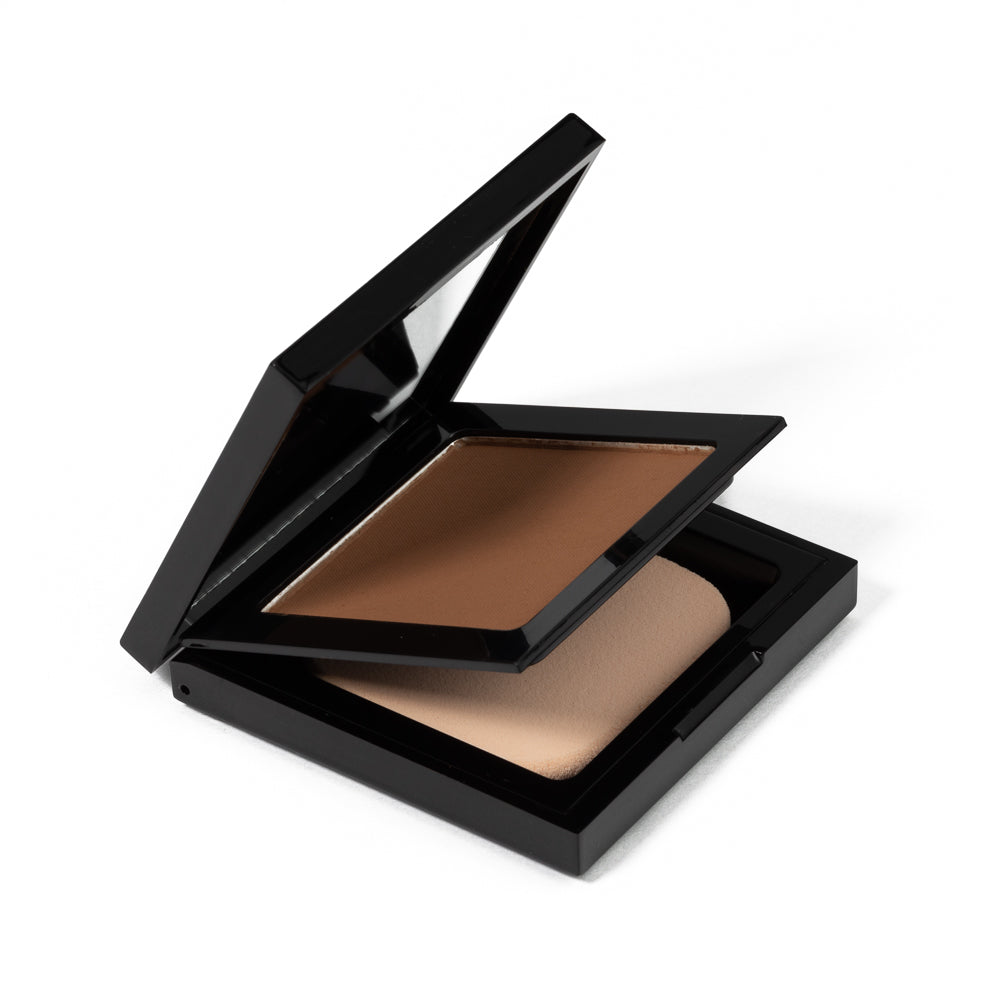 Luminous Powder Foundation for Mature Skin