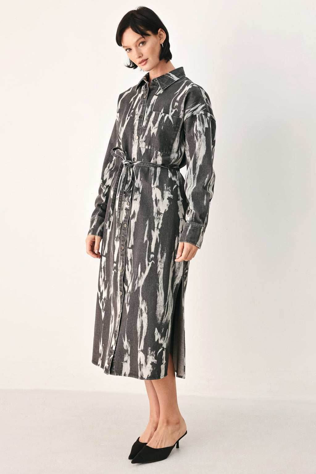 WEEKEND WANDERER GREY DENIM SHIRT DRESS