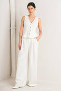 PURE ELEGANCE WOVEN VEST