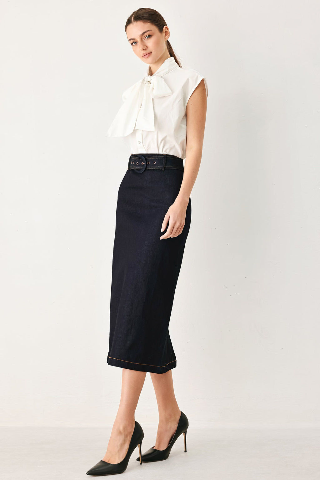CLASSIC DENIM OFFICE MIDI PENCIL SKIRT