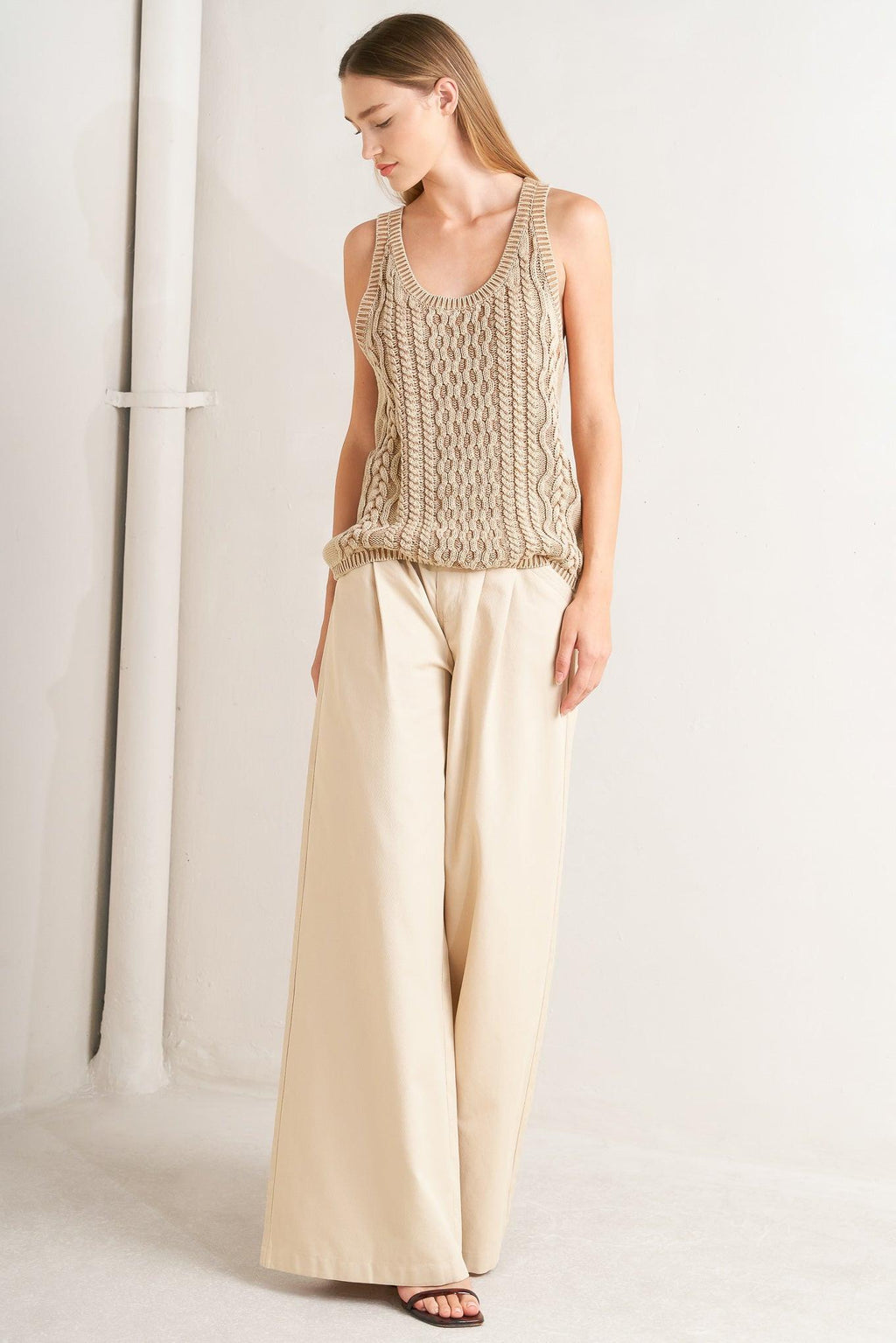NEVER FORGET KNIT TANK TOP