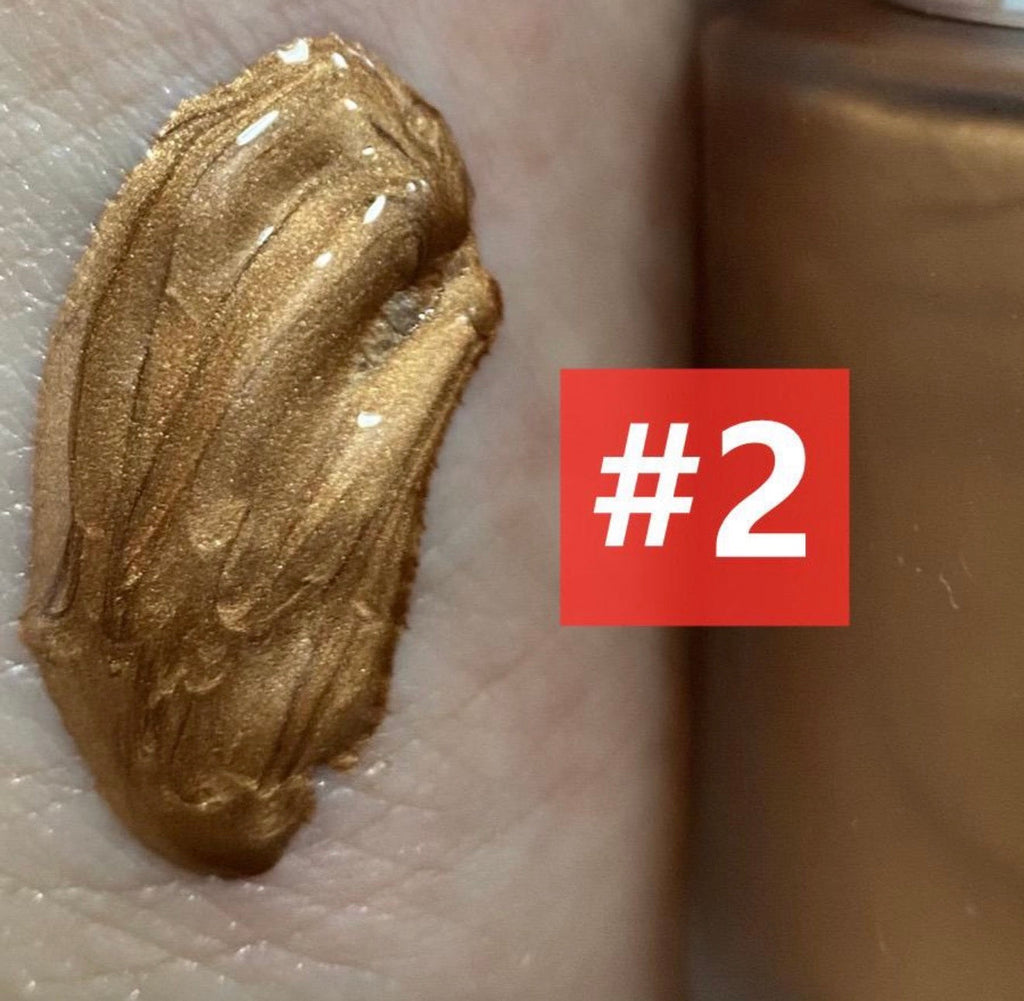 Liquid Bronzer Drops for a Dewy Glow