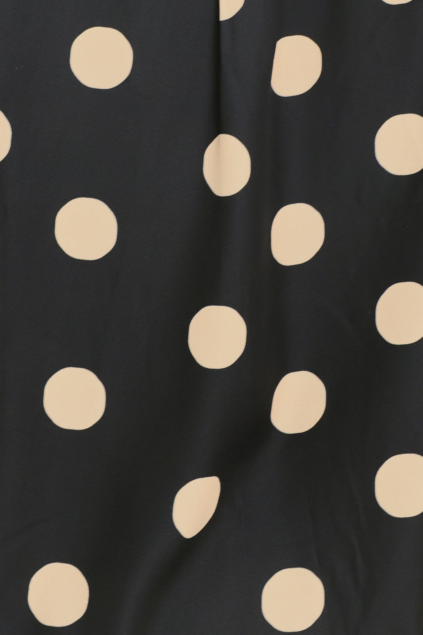 URBAN CIRCLES WOVEN TOP