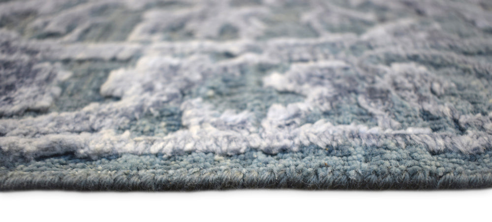 Modern Silver And Gray Hand Knotted Bamboo Silk 8x10 Area Rug