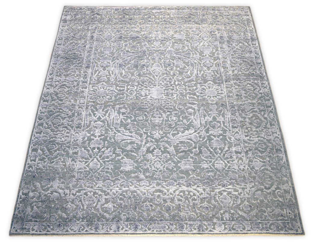 Modern Silver And Gray Hand Knotted Bamboo Silk 8x10 Area Rug