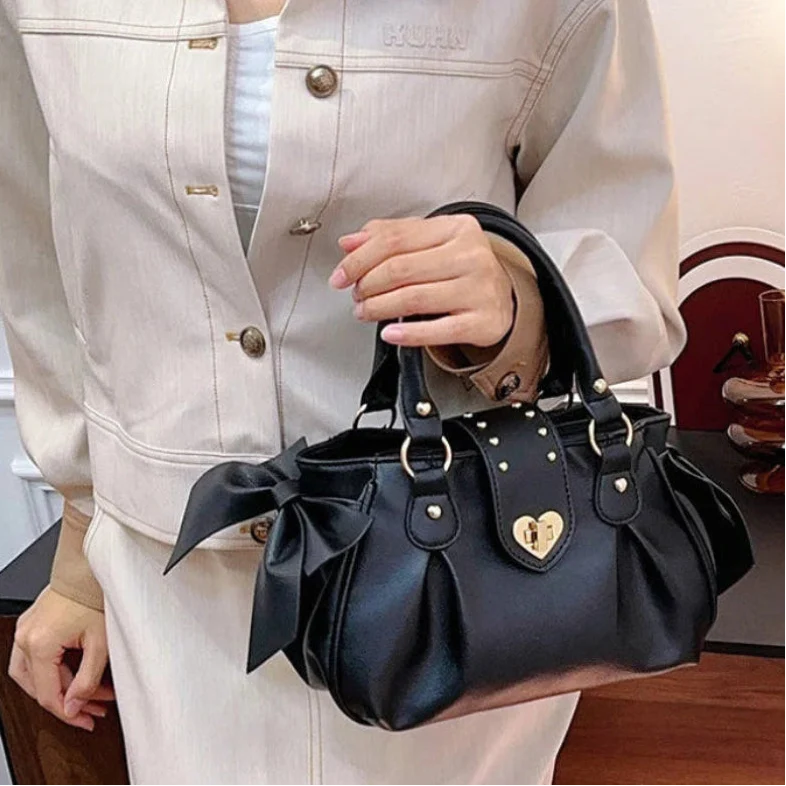 Sweet Heart Lock Bag