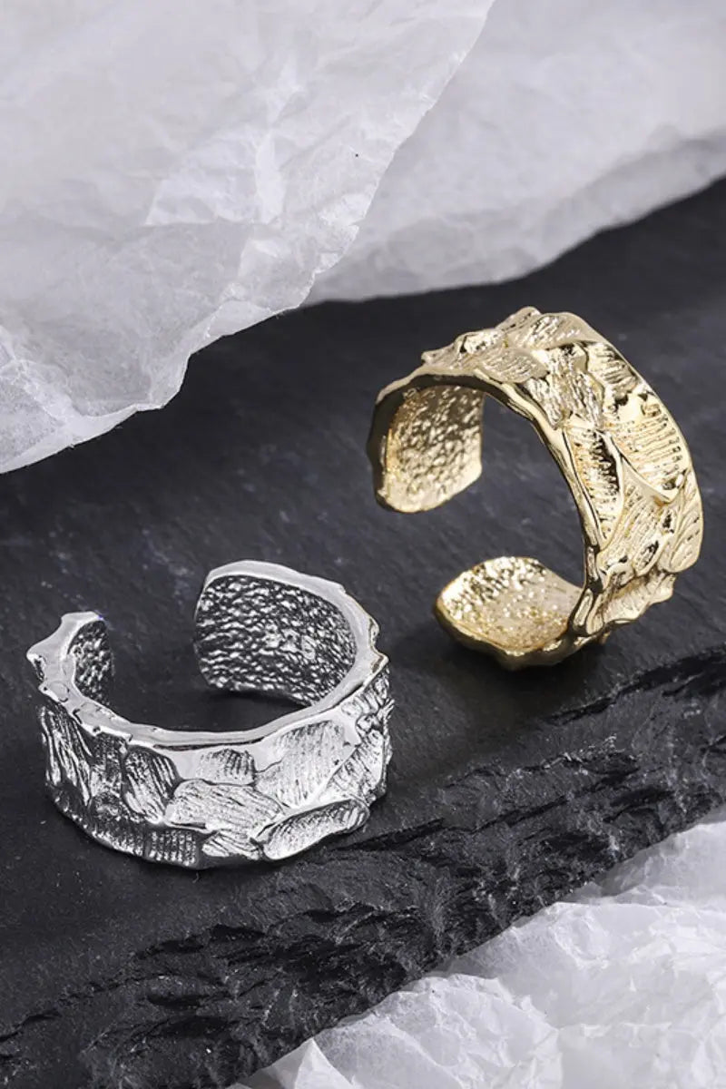 Geometric Nugget Ring – Textured Minimalist Jewelry ✨⛓️