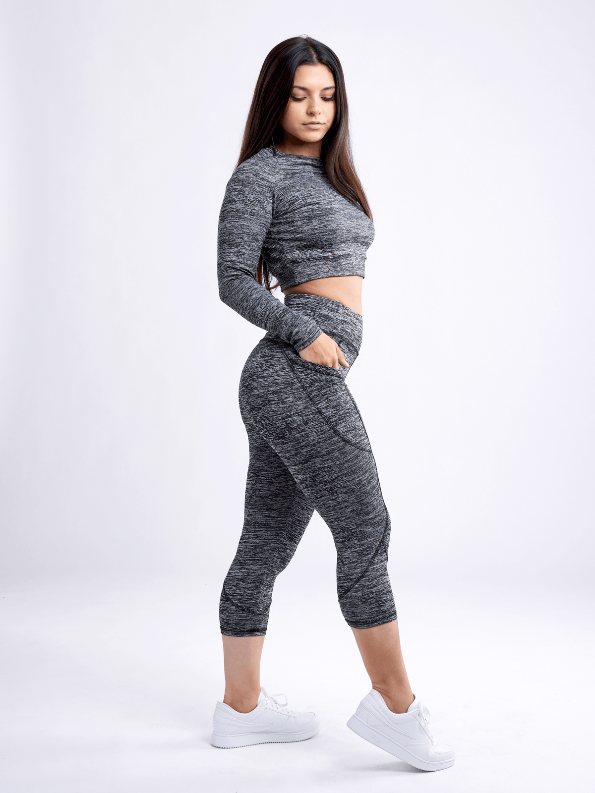 JupiterGear Mid-Rise Capri Fitness Leggings with Side Pockets