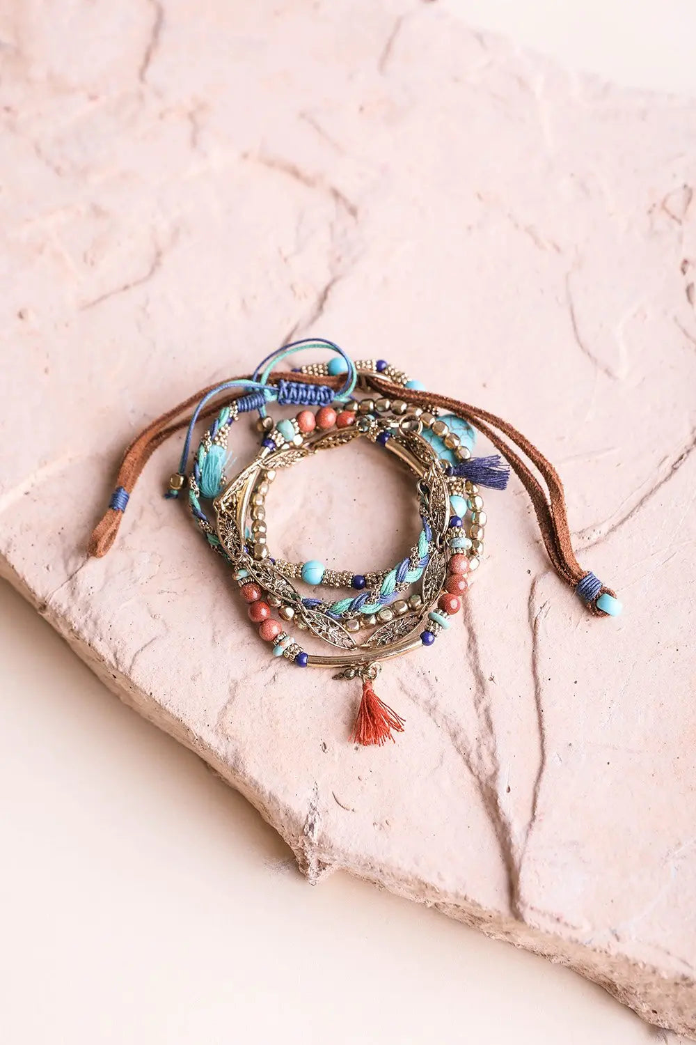 Beaded Suede Bracelet🩵