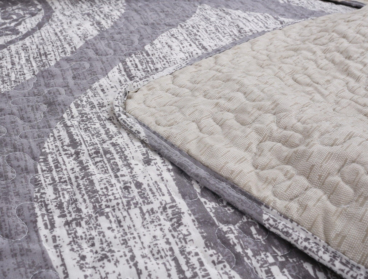 DaDa Rustic Grey Medallion Reversible Bedspread Set