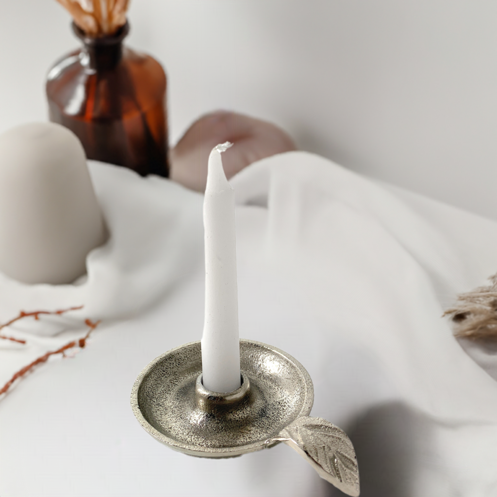 Vibhsa Aluminum Taper Candle Holder – Silver Finish, Leaf Handle