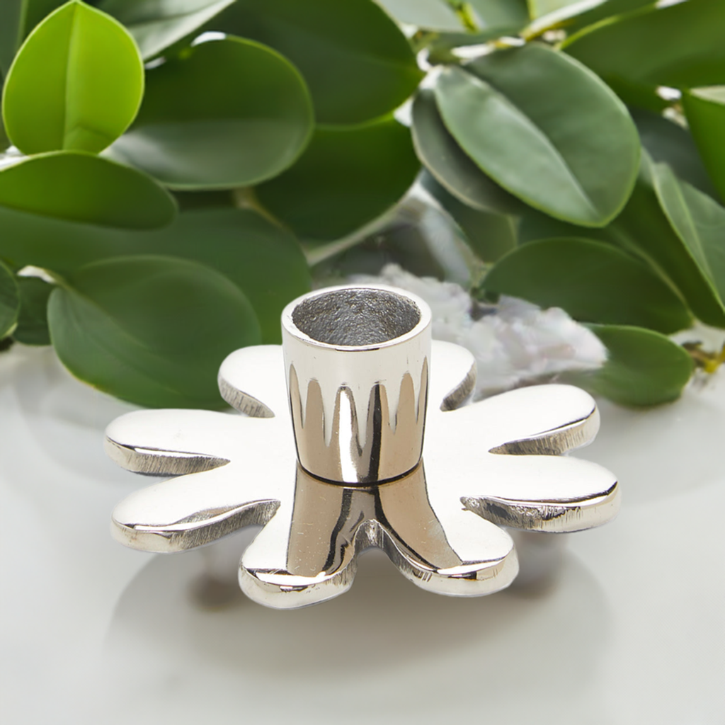 Vibhsa Silver Flower Aluminum Candle Holder – 4 in
