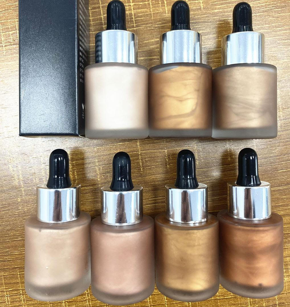 Liquid Bronzer Drops for a Dewy Glow