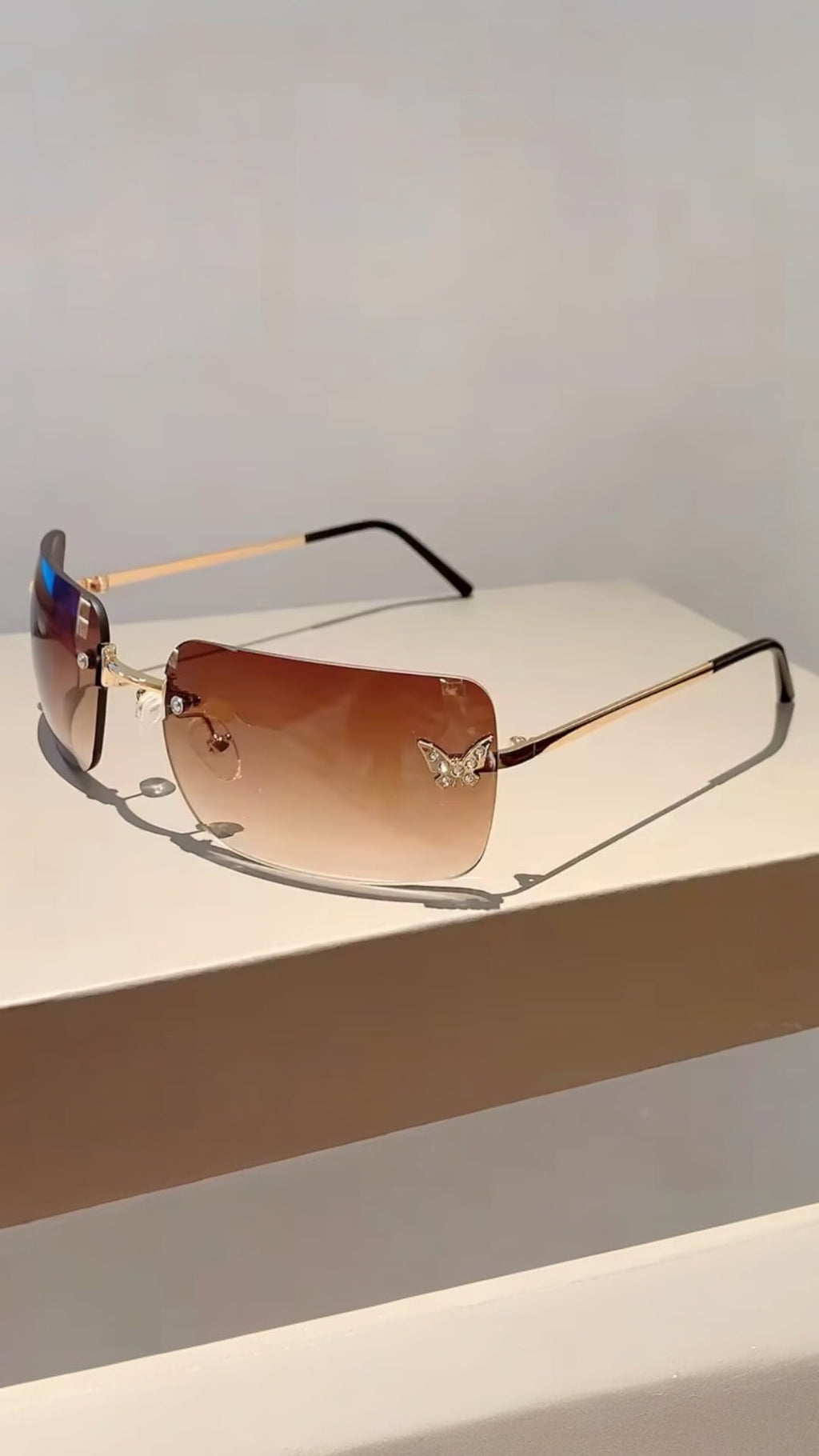 Papillon Purple Sunglasses
