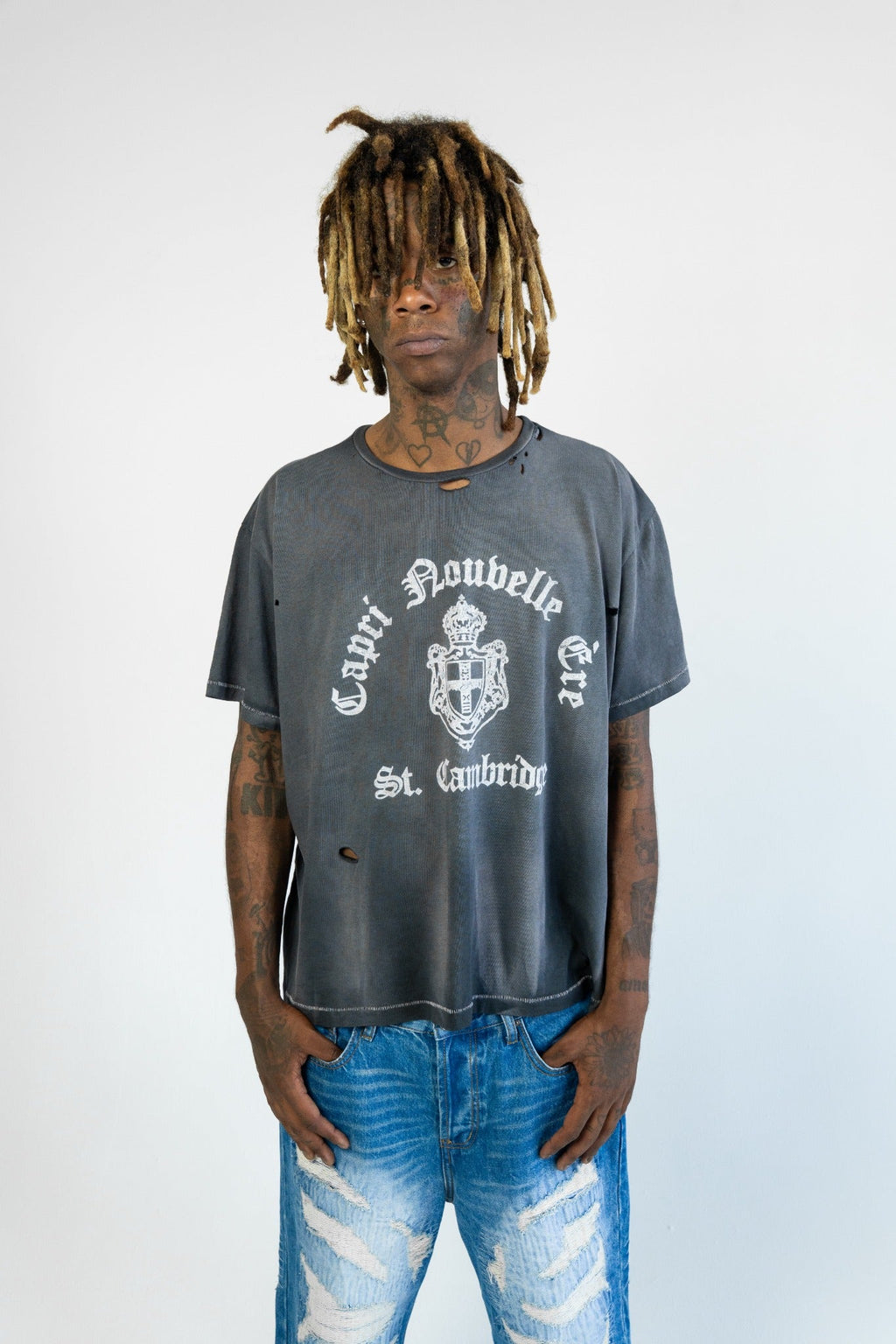 NOBLE CREST TEE