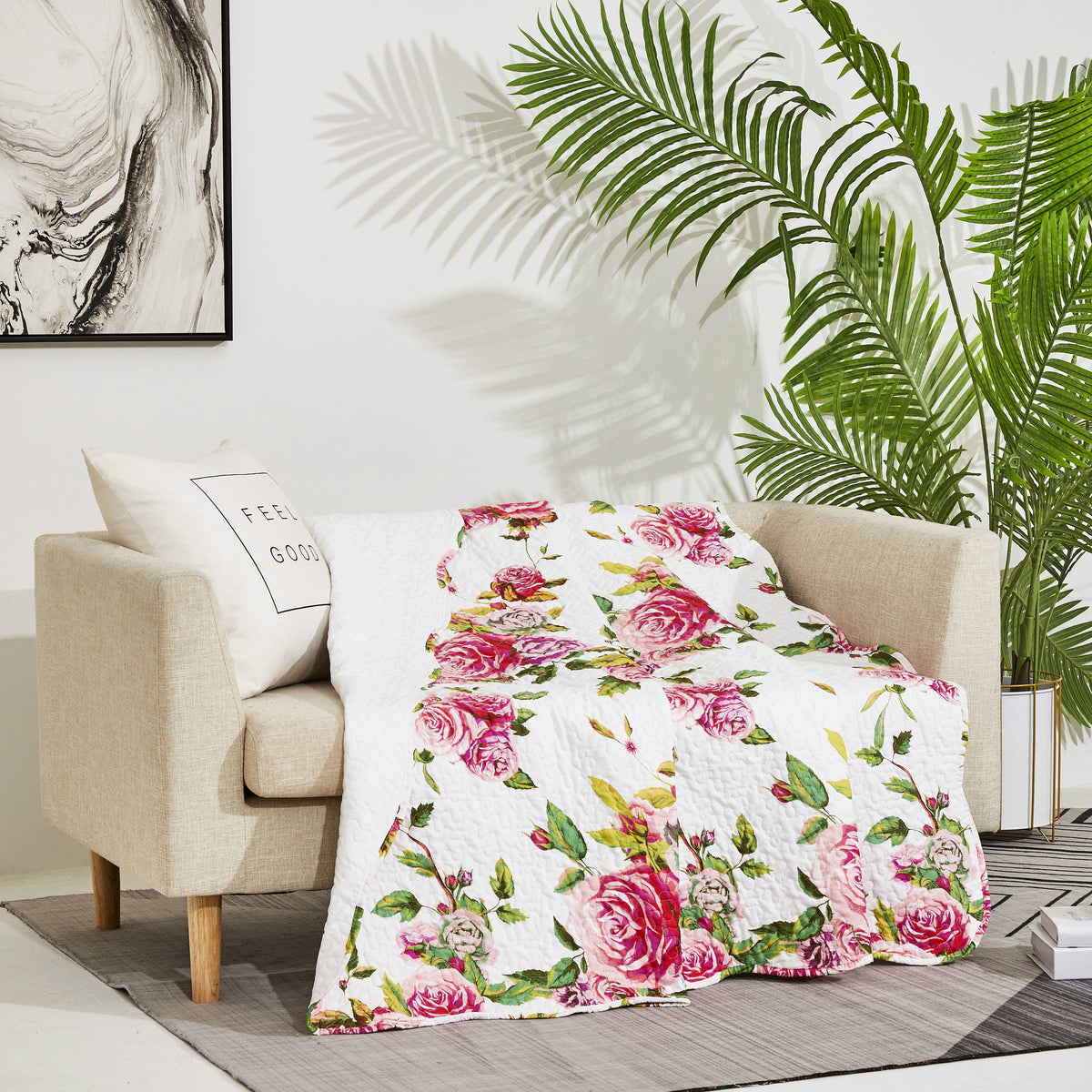 DaDa Romantic Roses Quilted Throw Blanket – 50 x 60 in