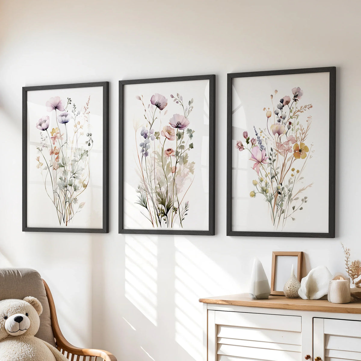 Floral Watercolor Wall Decor. Elegant Garden Set of 3 Prints